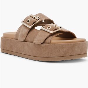 Steve Madden size 7.5 Katie platform sandal in taupe suede, never worn!